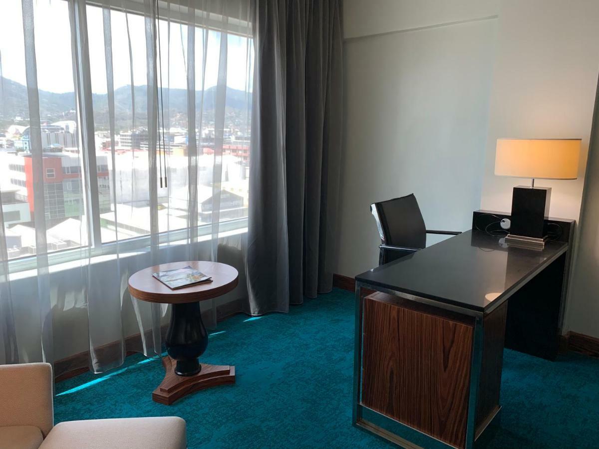 Radisson Hotel Trinidad Port of Spain Dış mekan fotoğraf
