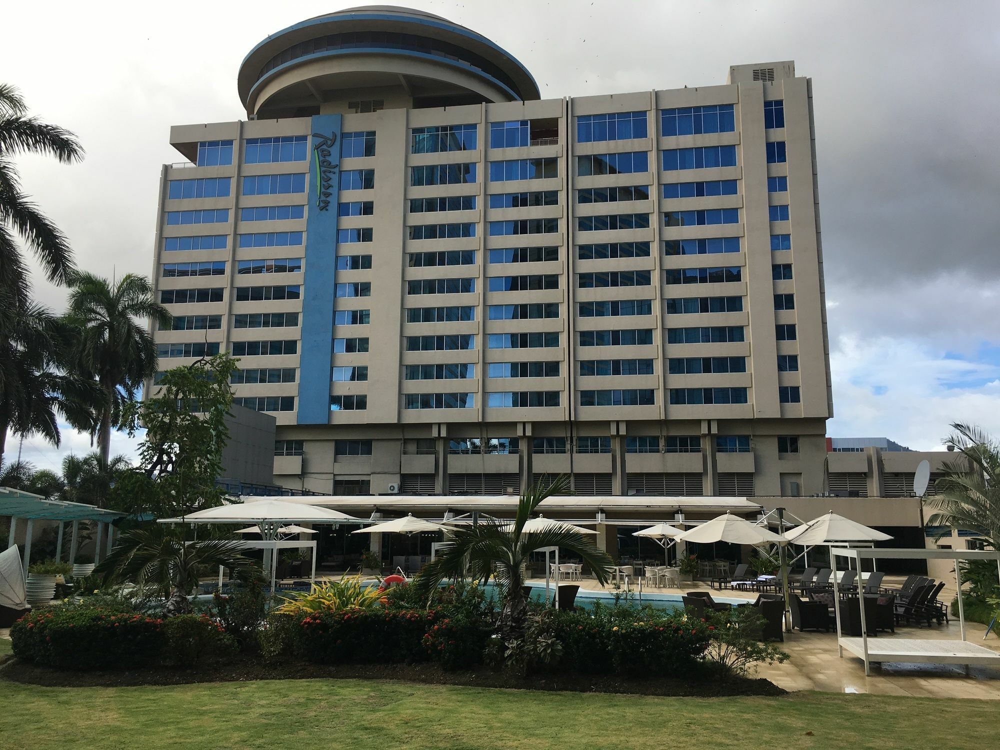 Radisson Hotel Trinidad Port of Spain Dış mekan fotoğraf